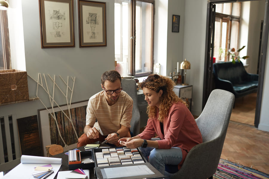 Buy to rent vs. flipping: dos formas de invertir en vivienda en España